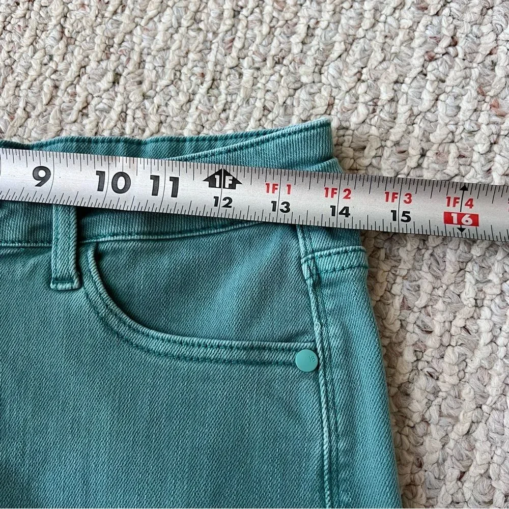 Judy Blue Mid Rise Fray Denim Cut Of Shorts